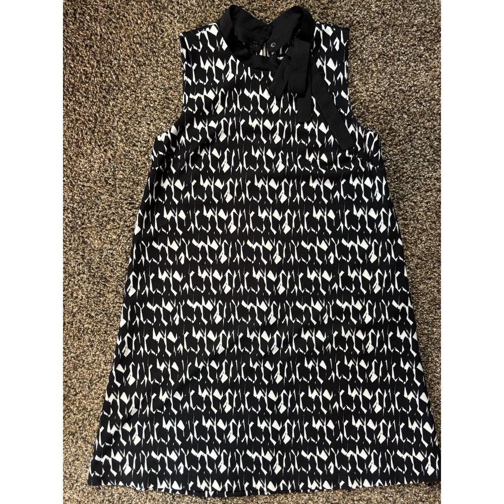 Karl Lagerfeld Paris Black White Mini Dress Removable Collar Size 6 J5